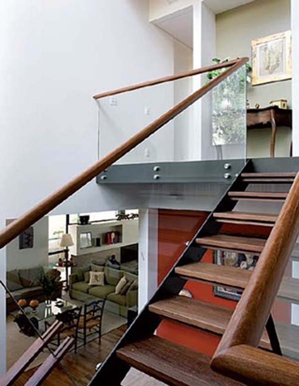 Использование стекла для дизайна лестницы