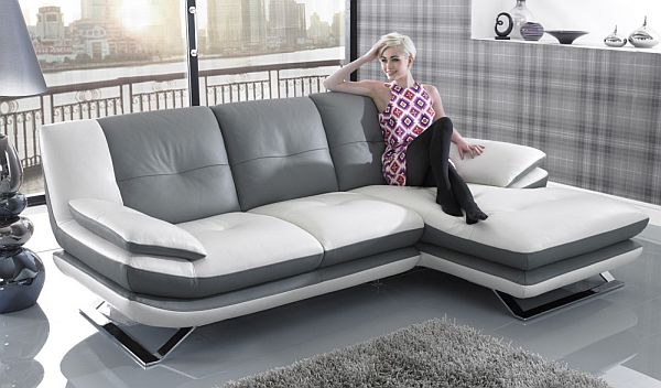Компактный кожаный диван